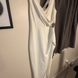Alex Evenings White One Shoulder Sheath Dress